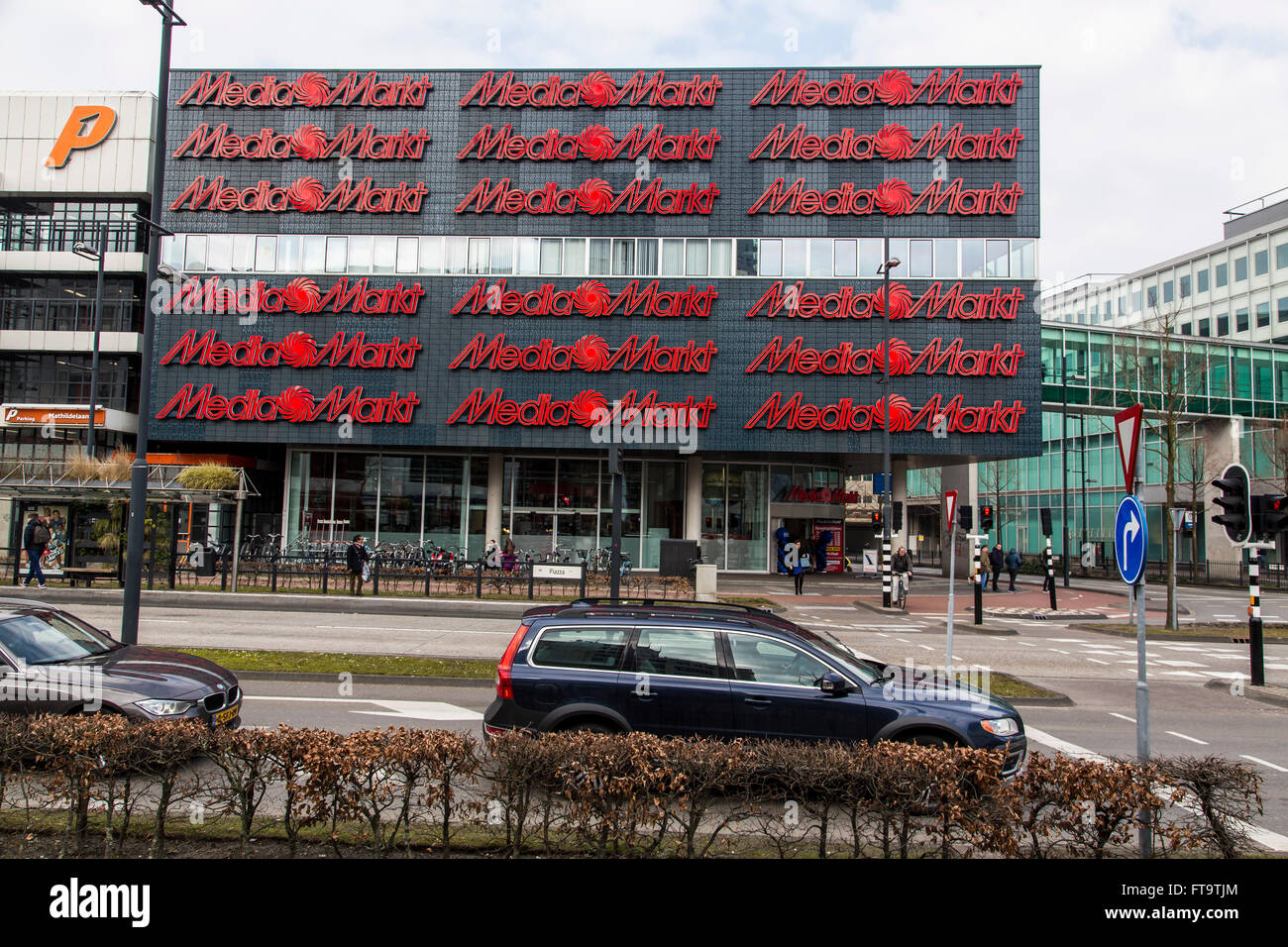 Parking near Mediamarkt Centrum Amsterdam - Parking Centre