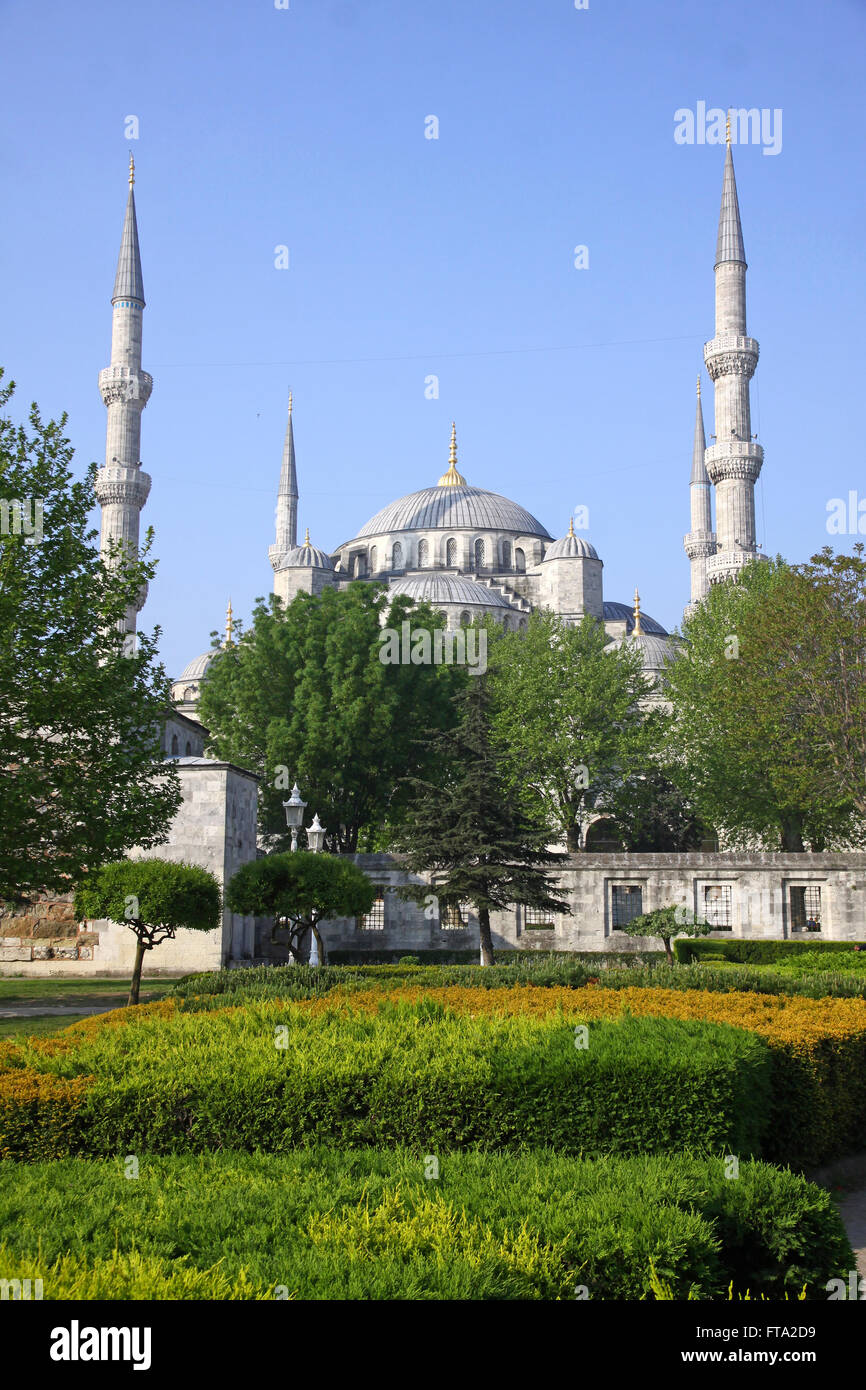 The Blue Mosque (Sultanahmet Camii), Istanbul, Turkey Stock Photo - Alamy