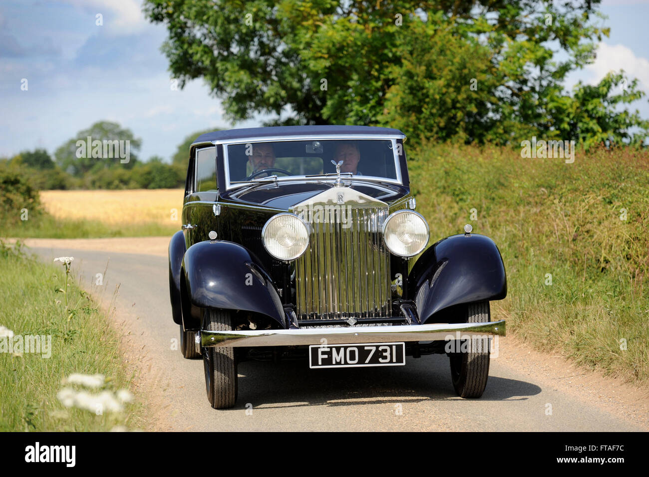 A restored Rolls-Royce Drophead Coupe GRW59, Oxfordshire, UK Stock Photo