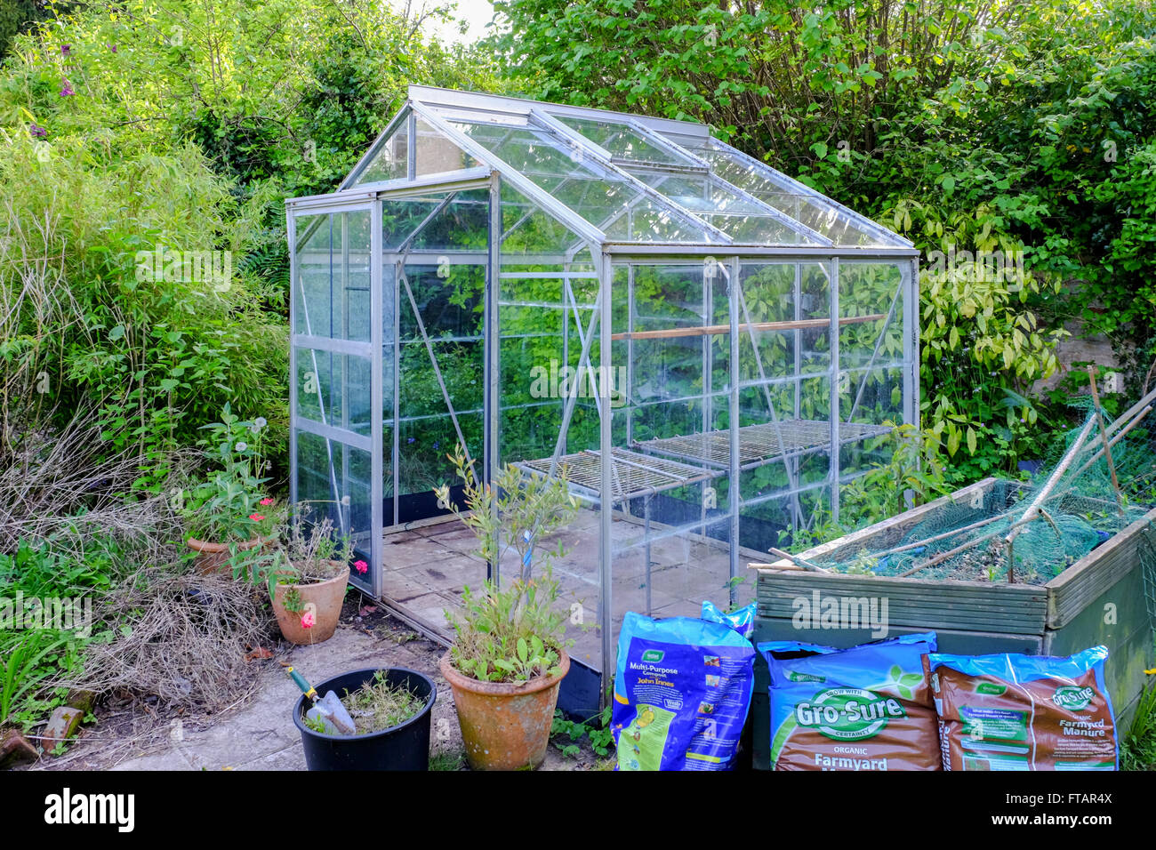 Empty greenhouse in Spring Stock Photo - Alamy