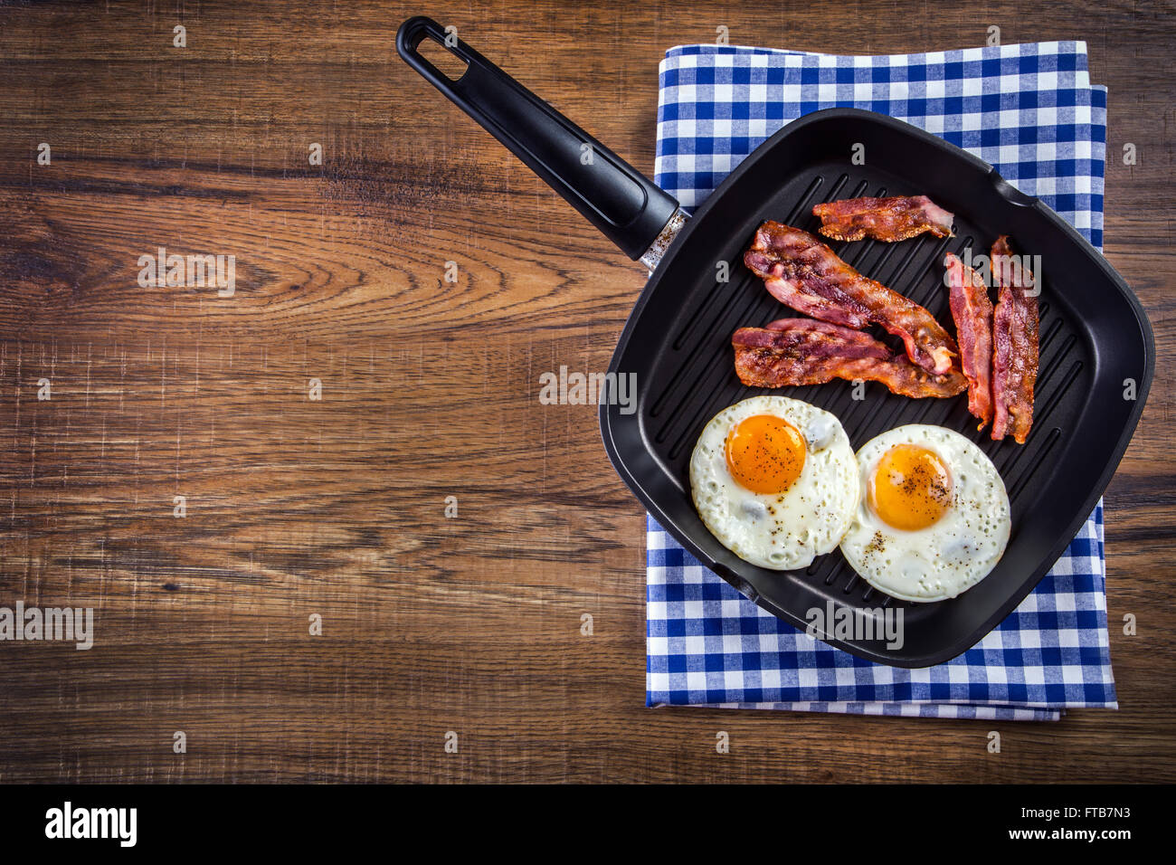 Ham and Egg. Bacon and Egg. Salted egg and sprinkled with black pepper