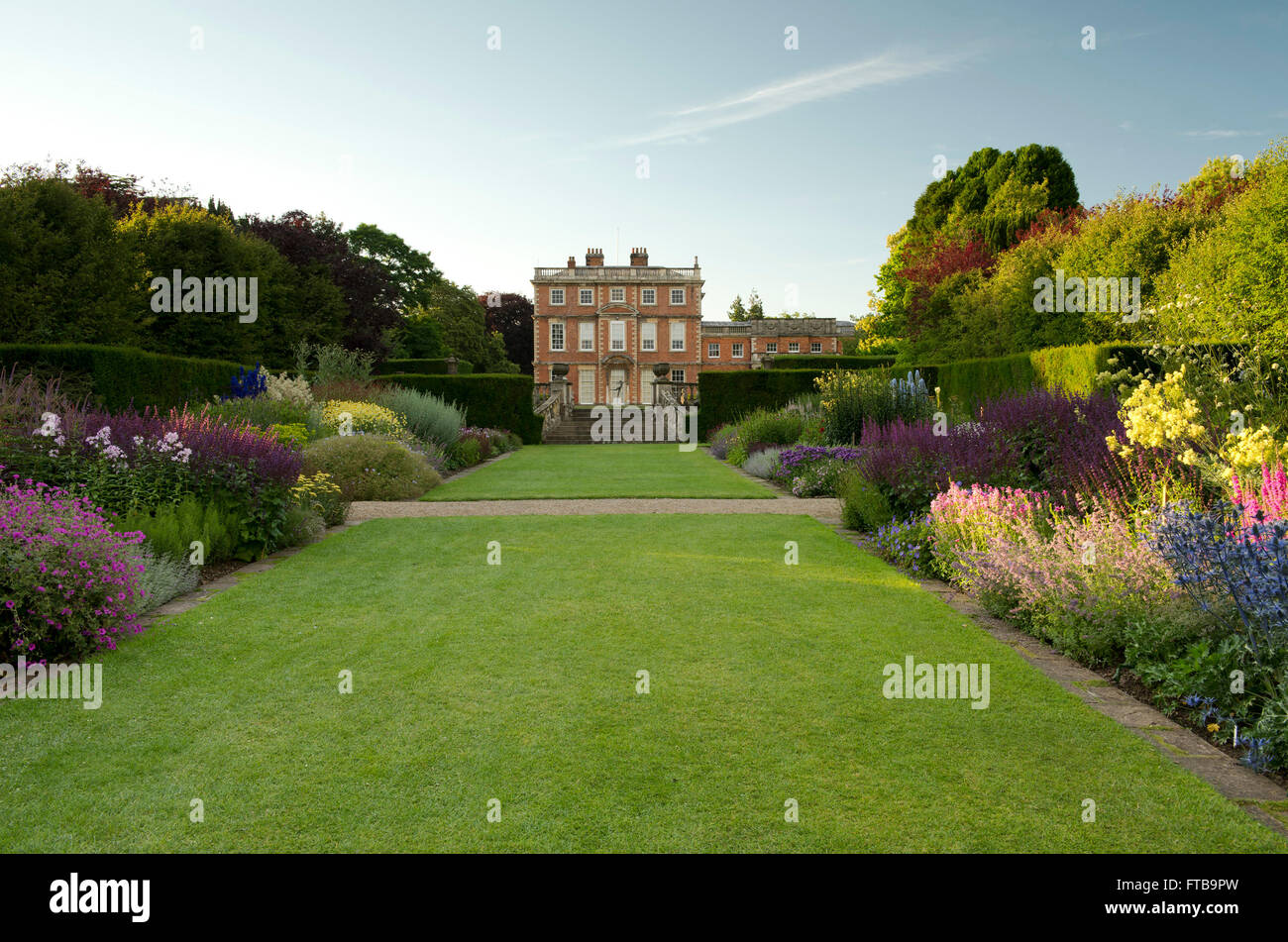 The double herbaceous borders at Newby Hall in Ripon, North Yorkshire, UK   The house was orginally designed by Christopher Wren Stock Photo