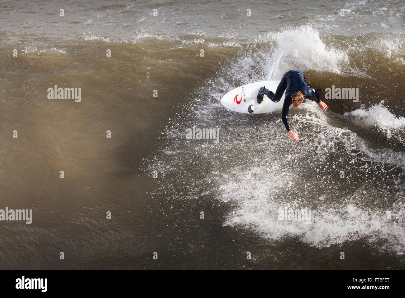 Alex Morris surfing in Tenby, Pembrokeshire, Wales Stock Photo Alamy