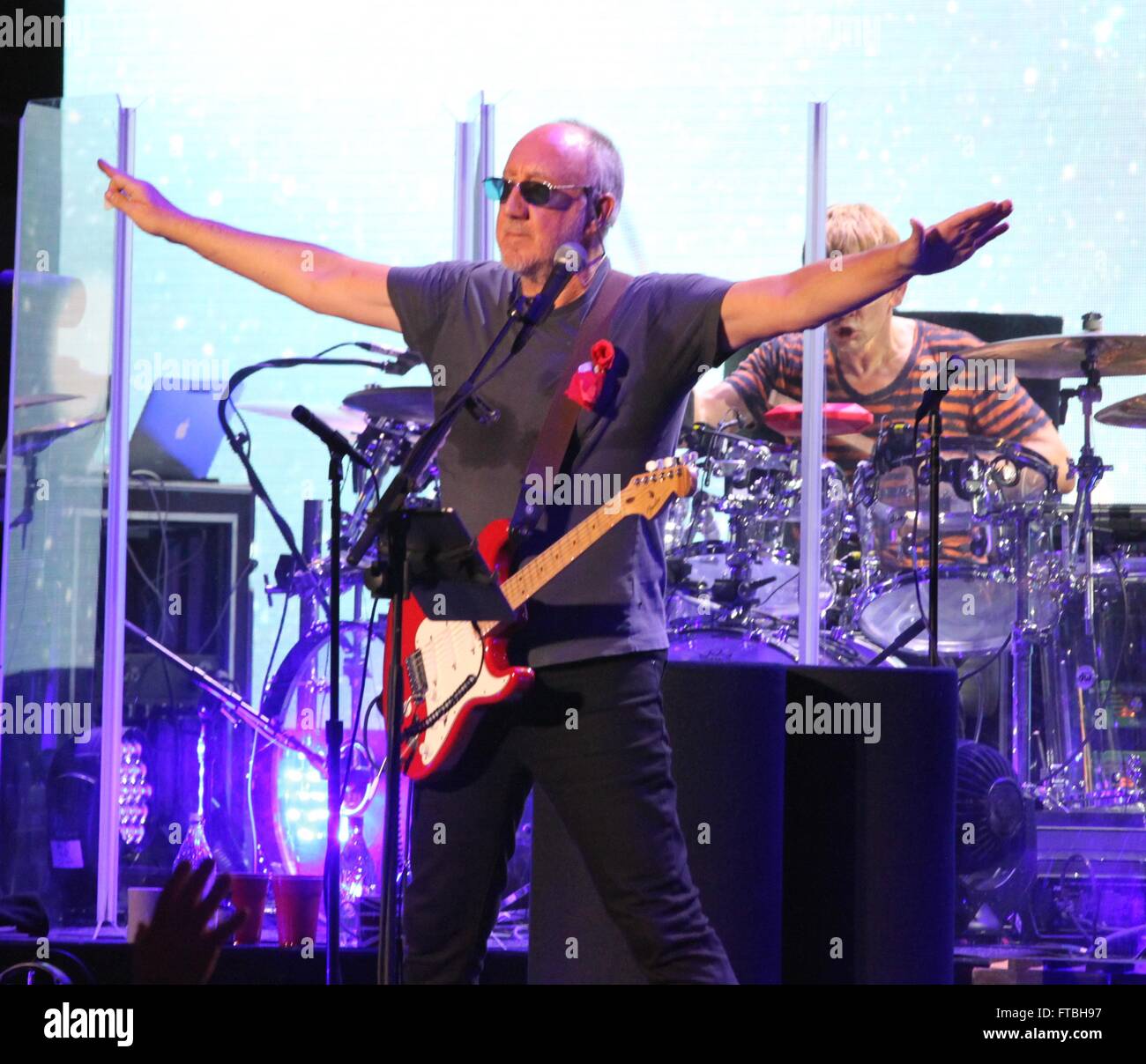 The Who  Pete Townshend  5/20/2015  Nassau Coliseum NY photo Michael Brito Stock Photo