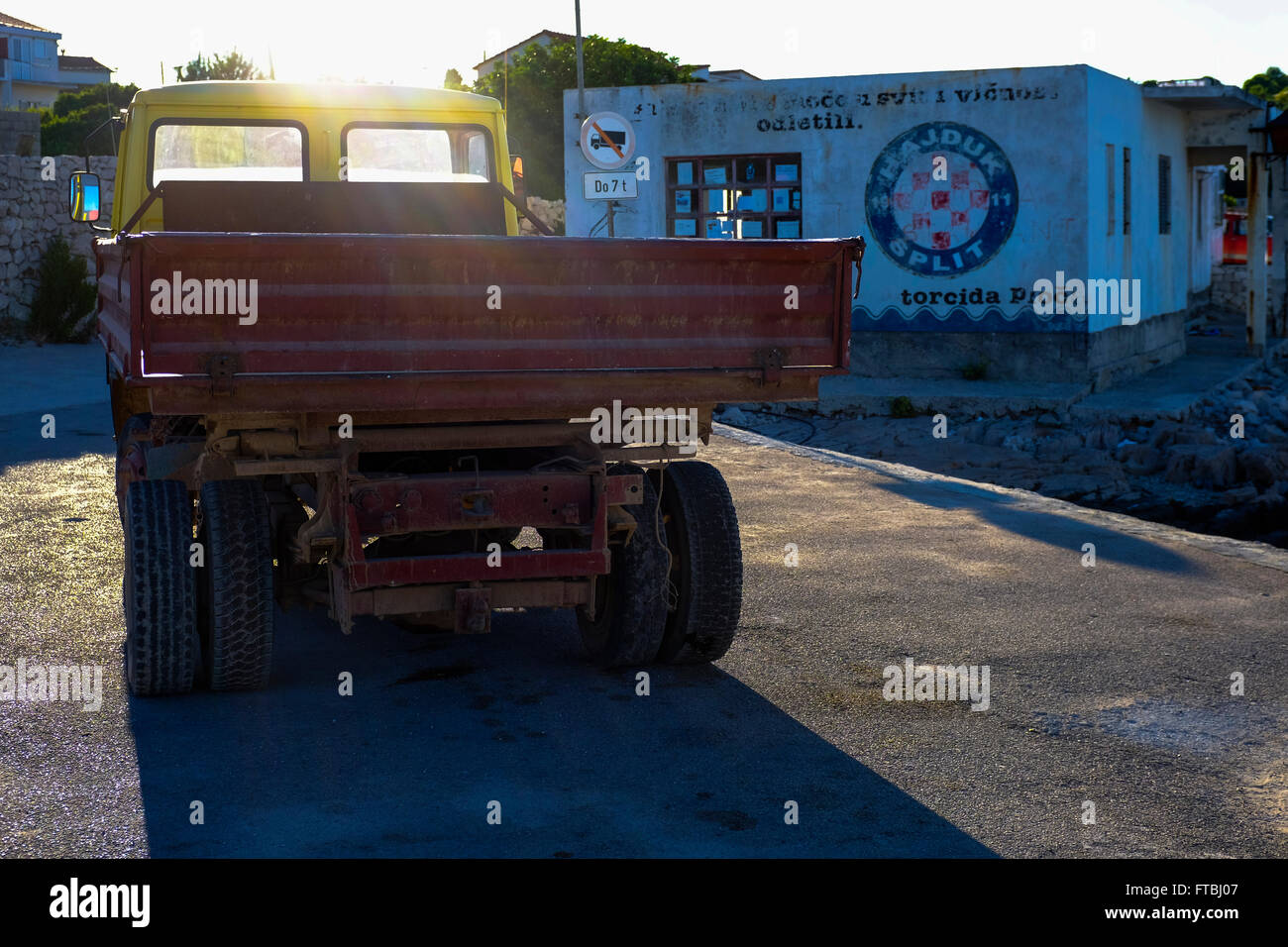 Page 3 Tipper Lorry High Resolution Stock Photography And Images Alamy
