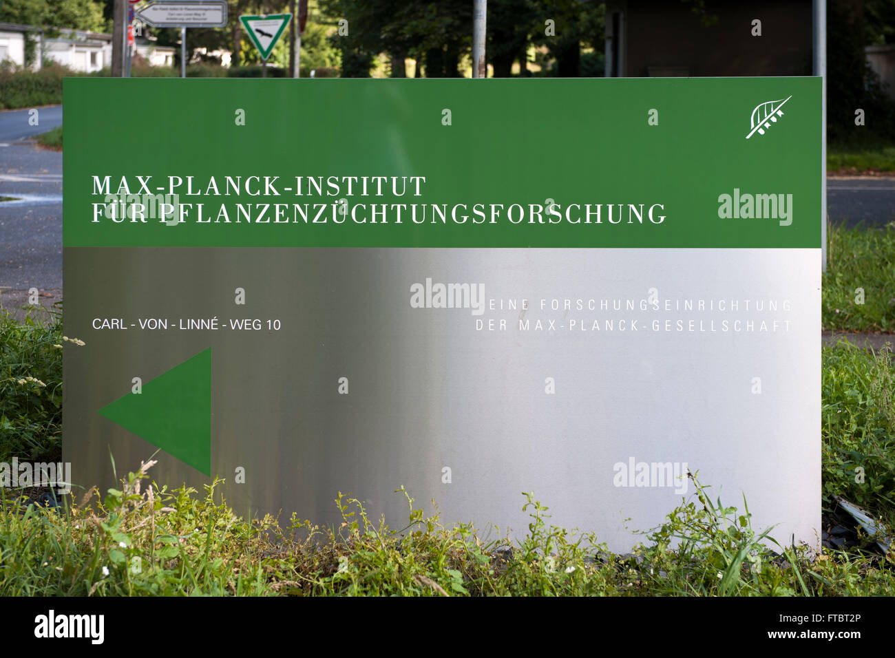 Deutschland, Köln, Max-Planck-Institut für Pflanzenzüchtungsforschung, Firmenschild Stock Photo