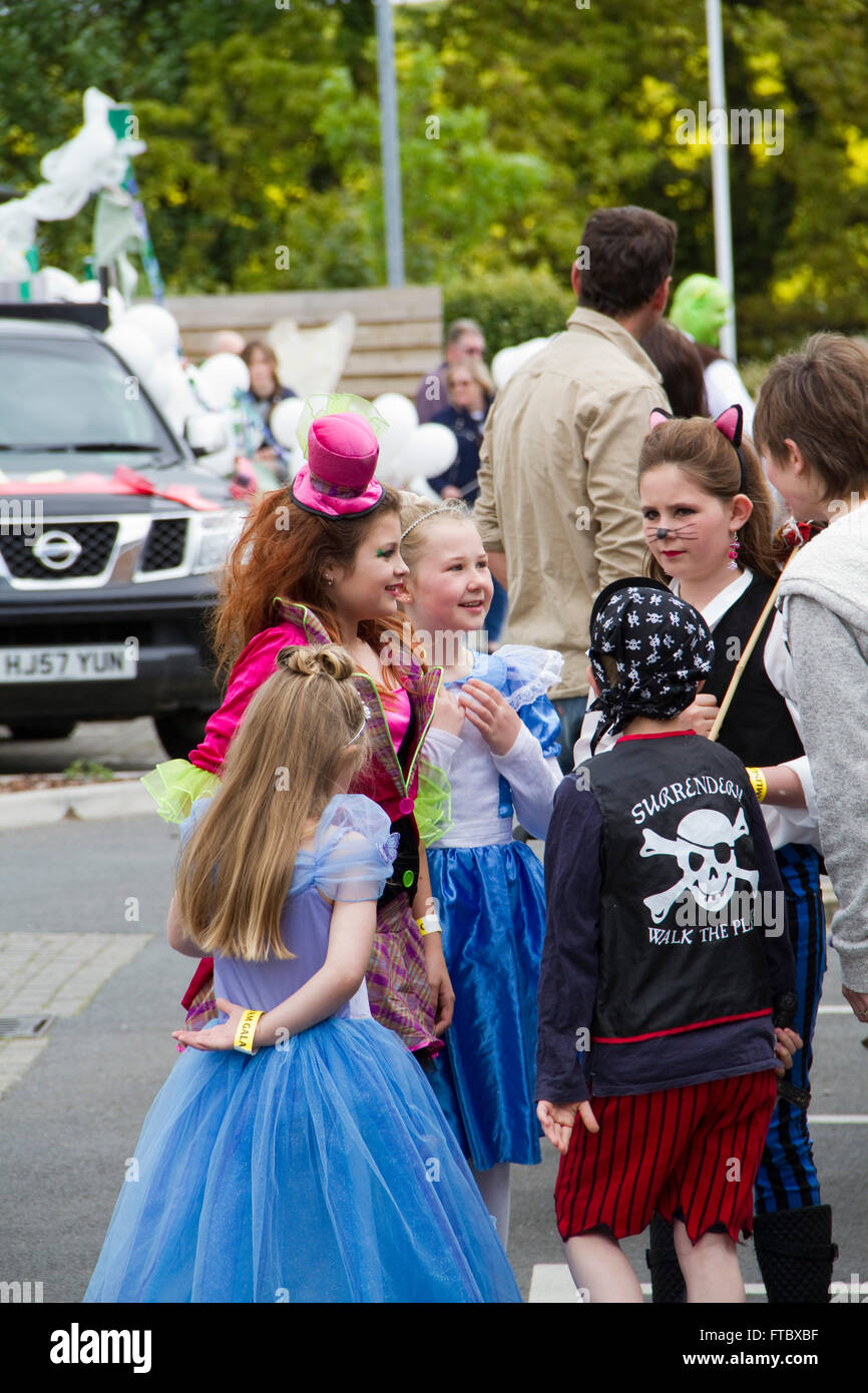 Children fancy dress parade hi-res stock photography and images - Alamy