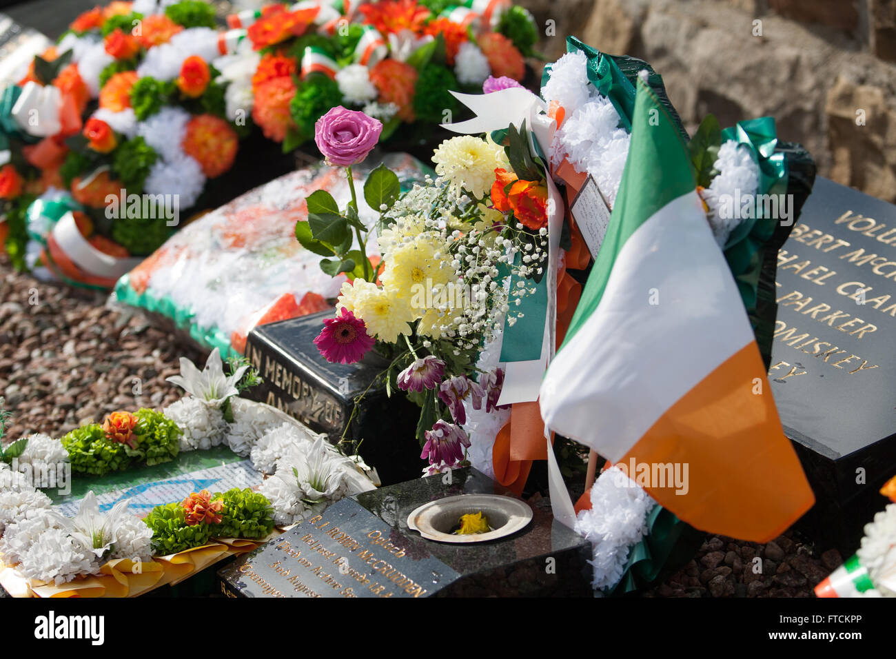 Falls Road, Belfast,UK 27th March 2016 Flowers at the Republican Plot at the Easter Rising 100th Anniversary  Parade Credit:  Bonzo/Alamy Live News Stock Photo