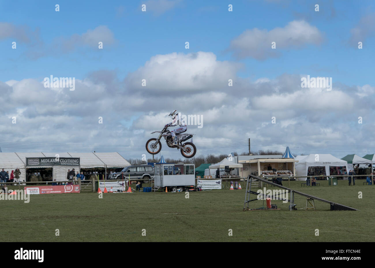 The Living Heritage Country show.The stunt mania motor cycle display team. Credit:  Scott Carruthers/Alamy Live News Stock Photo