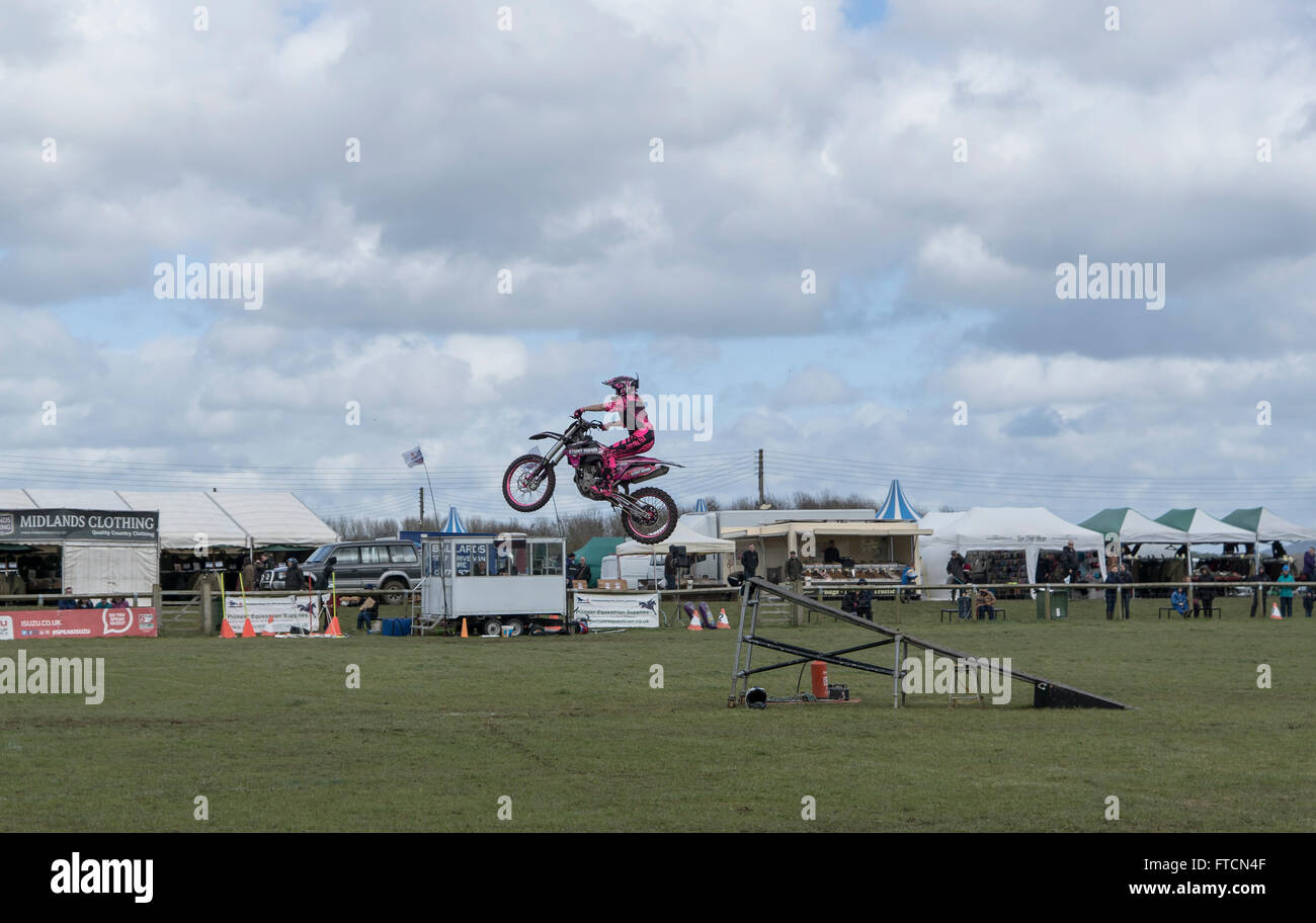 The Living Heritage Country show.The stunt mania motor cycle display team. Credit:  Scott Carruthers/Alamy Live News Stock Photo