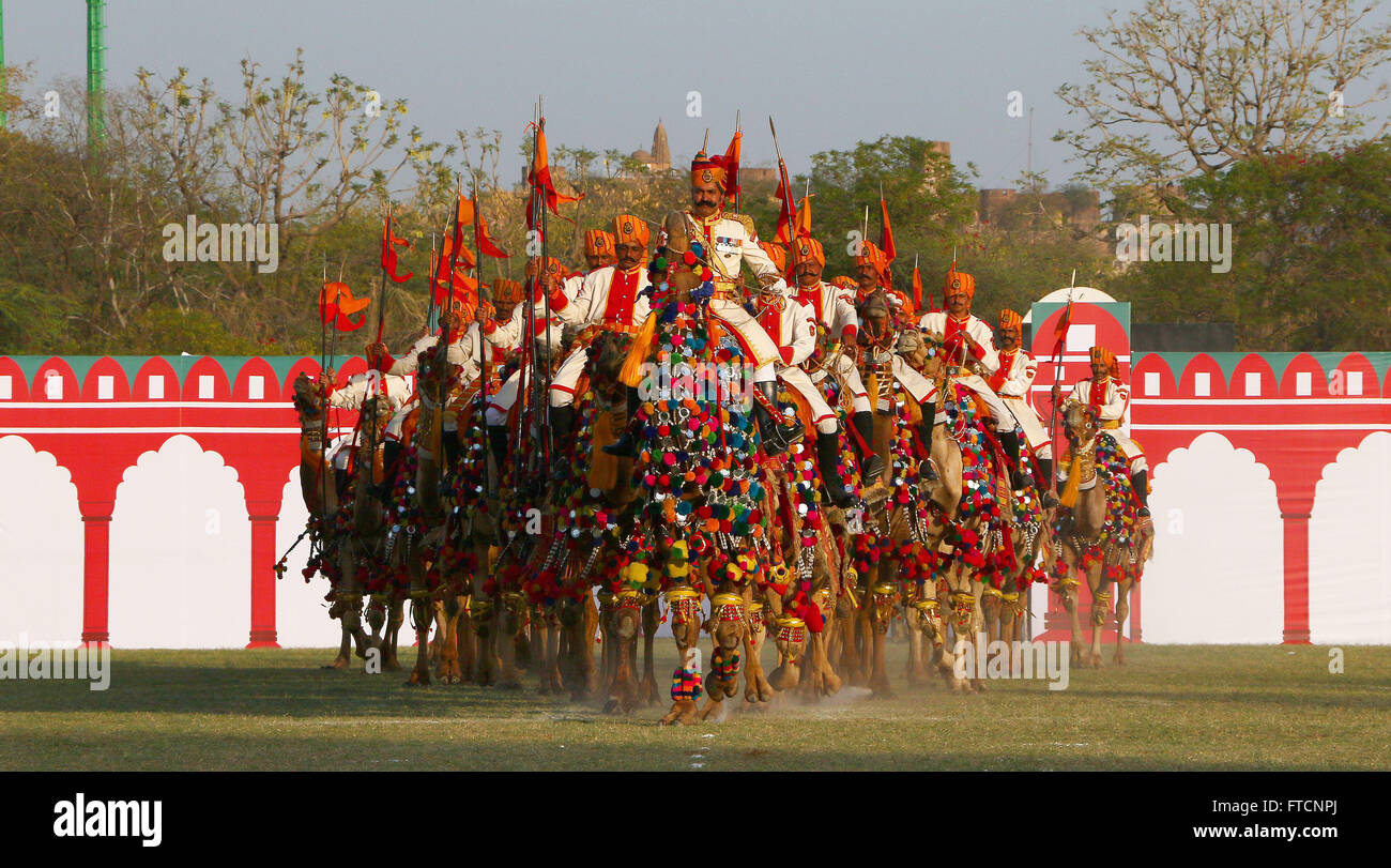 Jaipur, India. 27th Mar, 2016. India's Border Security Force (BSF