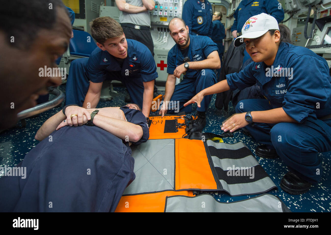 MEDITERRANEAN SEA (Oct. 16, 2013) Hospital Corpsman 2nd Class Jazmin