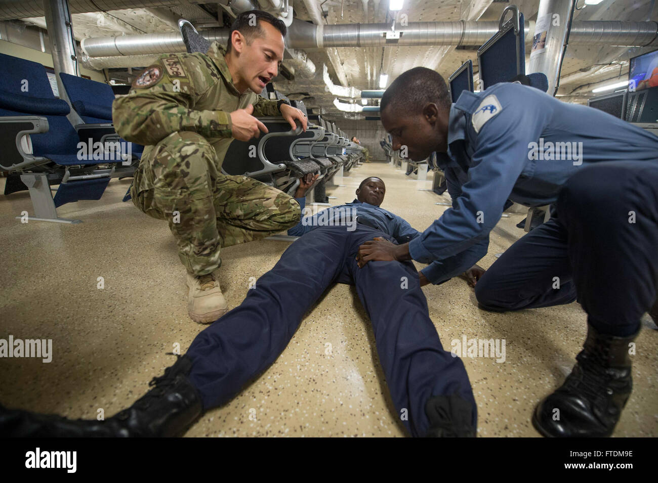 https://c8.alamy.com/comp/FTDM9E/160211-n-wv703-081-gulf-of-guinea-feb-11-2016-machinery-technician-FTDM9E.jpg