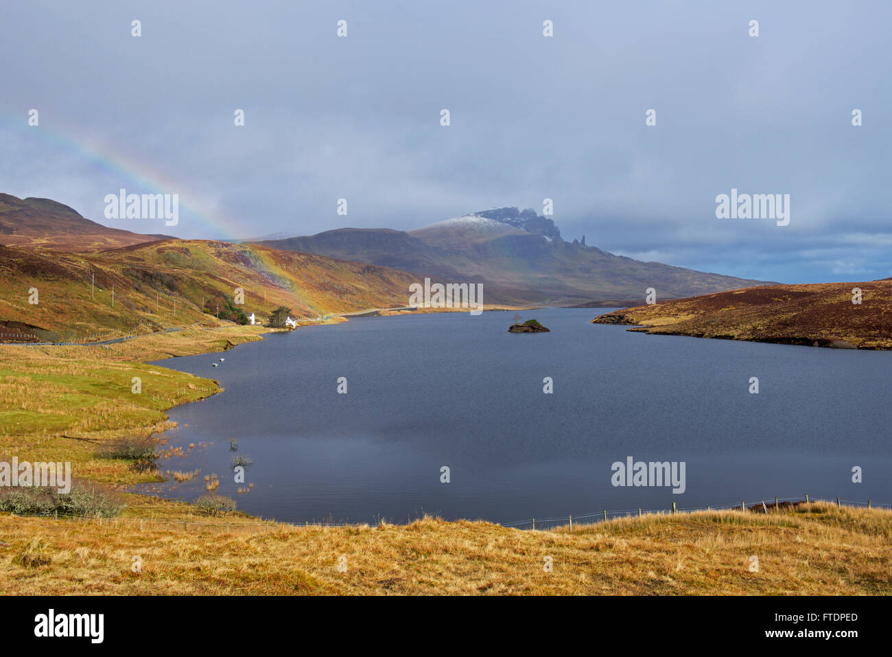 Loch Leathan and the Old Man of Storr, Isle of Skye Scotland UK Stock Photo