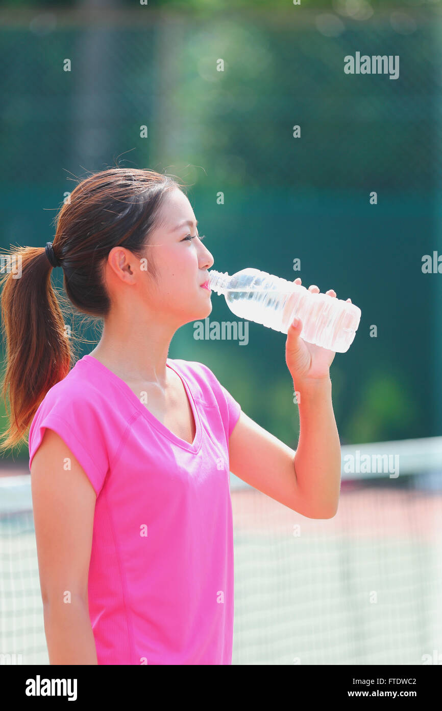 Play All Day Tennis Water Bottle – courtgirl.