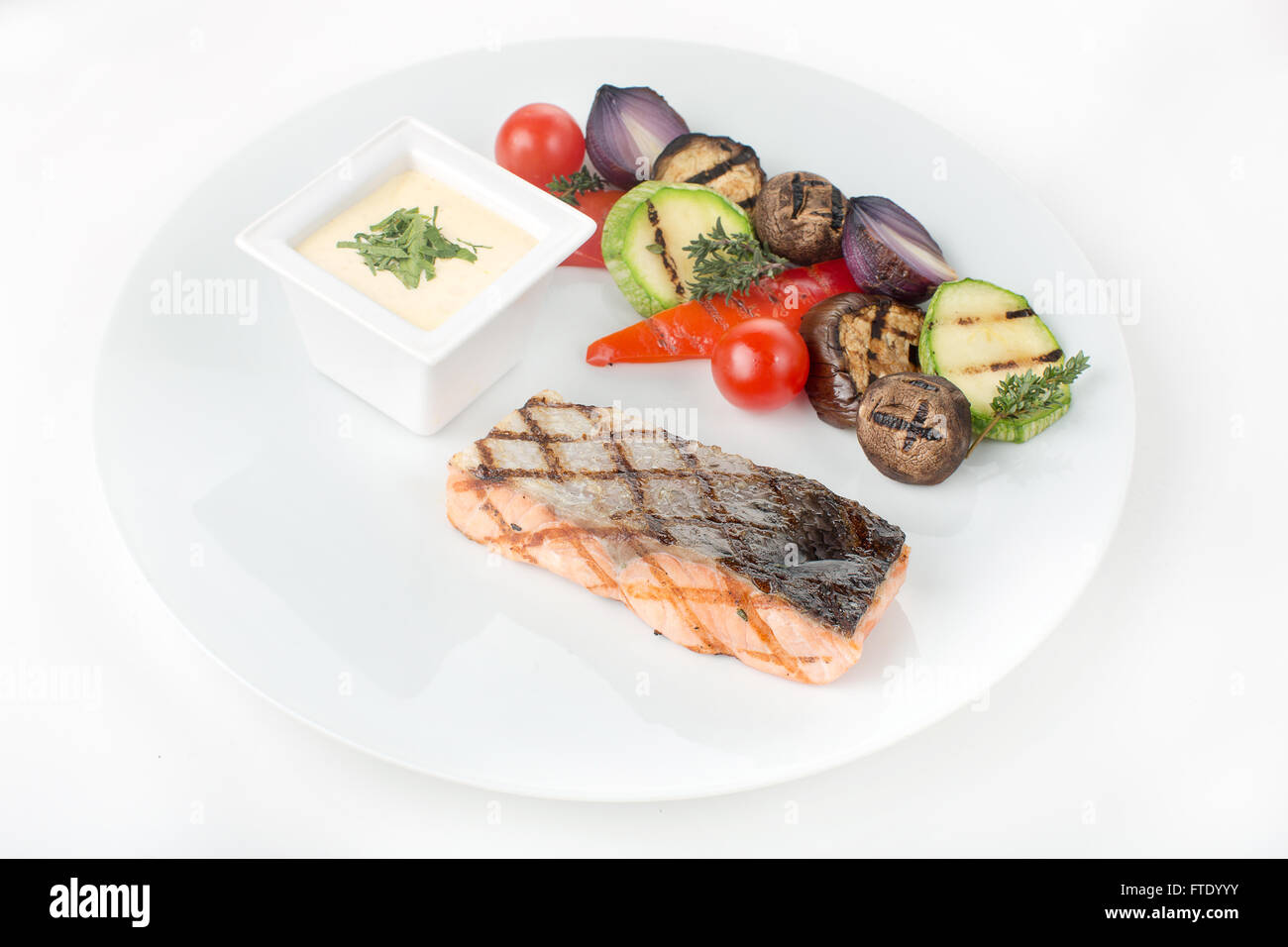 Salmon with grilled vegetables Stock Photo - Alamy