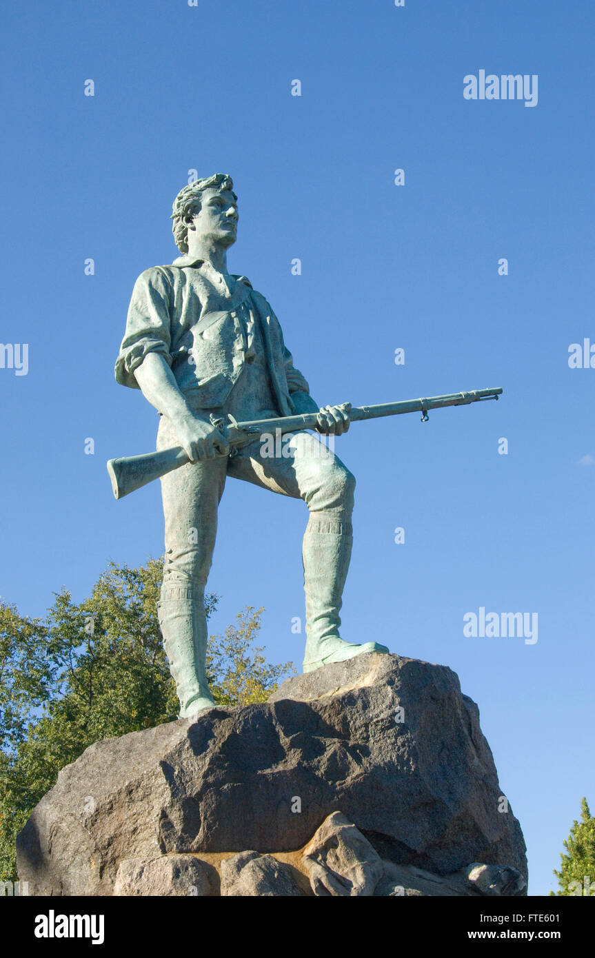 Statue of Captain John Parker at the Hayes Memorial Fountain on Lexington Common, Massachusetts by Henry Hudson Kitson Stock Photo