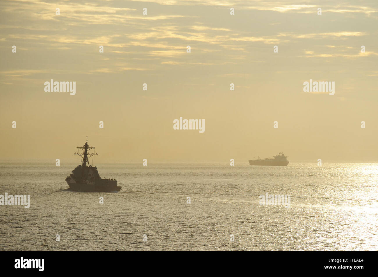 Cvn 80 hi-res stock photography and images - Alamy