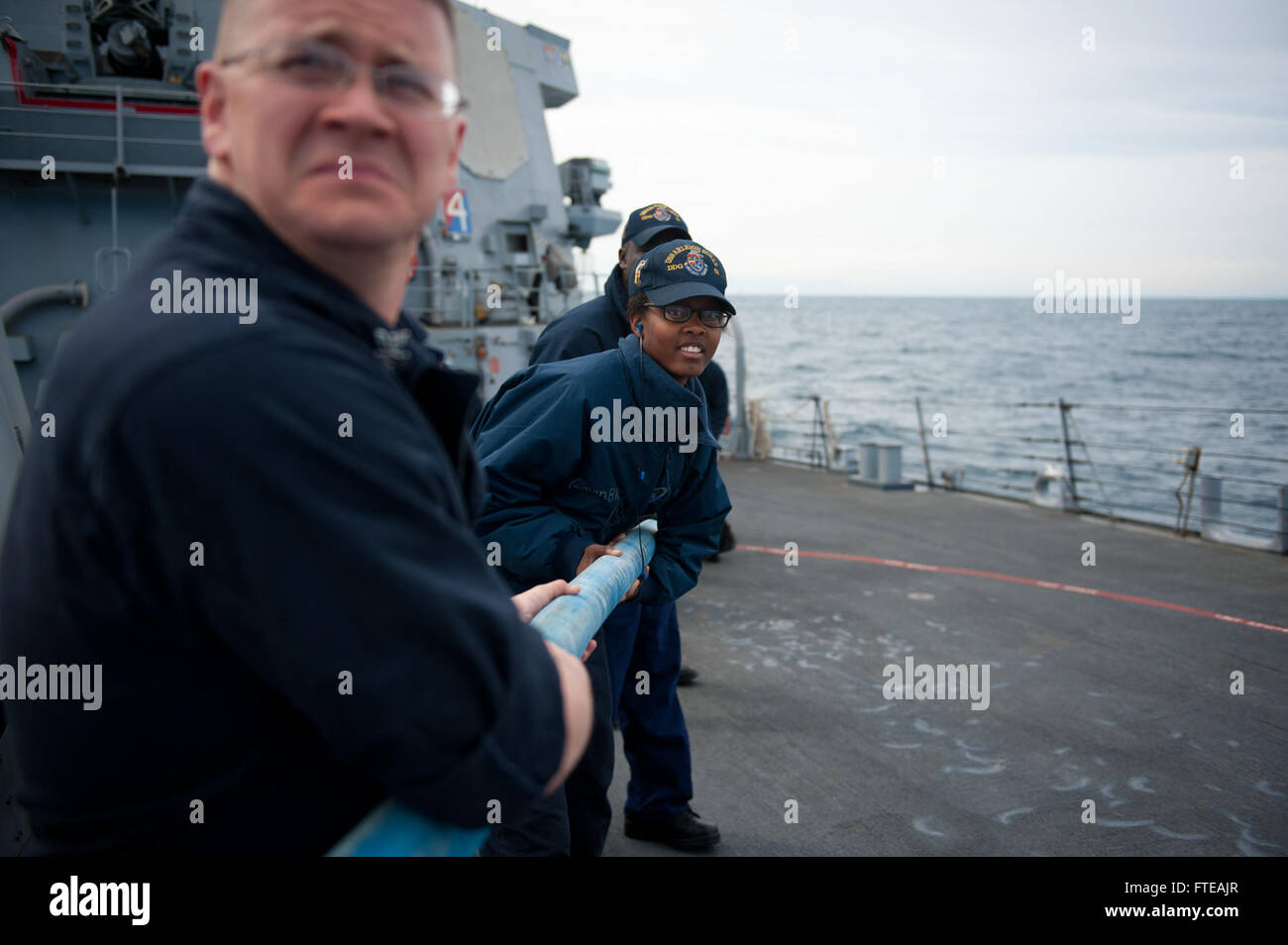 U s navy chief machinists mate hi-res stock photography and images - Alamy