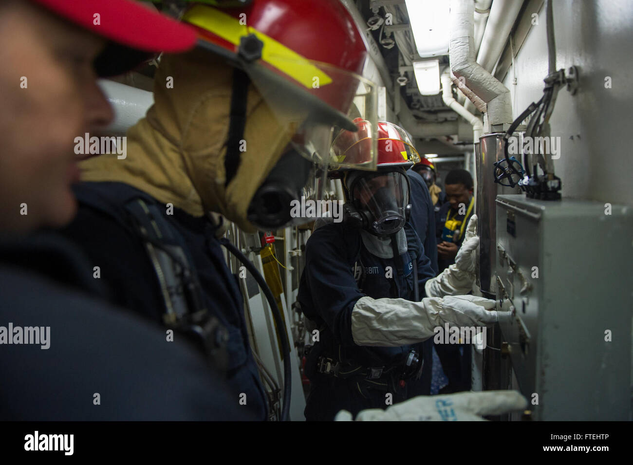 U s navy engineman 2nd class hires stock photography and images Alamy
