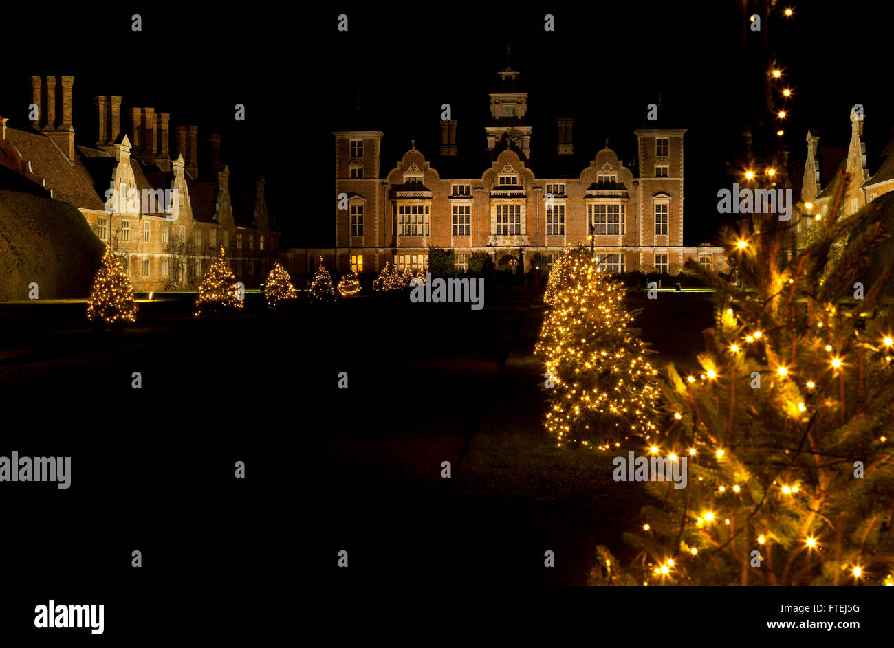 Blickling Hall Uk High Resolution Stock Photography and Images Alamy