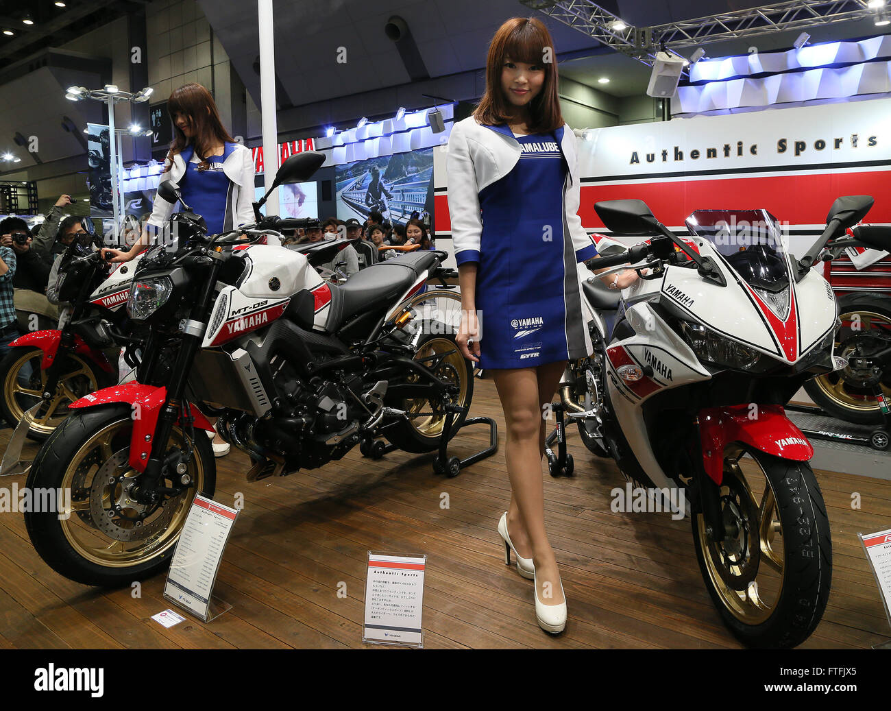 Tokyo, Japan. 27th Mar, 2016. Japanese motorcycle giant Yamaha Motor displays MT-09 (L) and R25 (R) at the Tokyo Motorcycle Show in Tokyo on Sunday, March 27, 2016. Japanese and foreign motorcycle makers exhibit prototype models and latest models at a three-day event. © Yoshio Tsunoda/AFLO/Alamy Live News Stock Photo