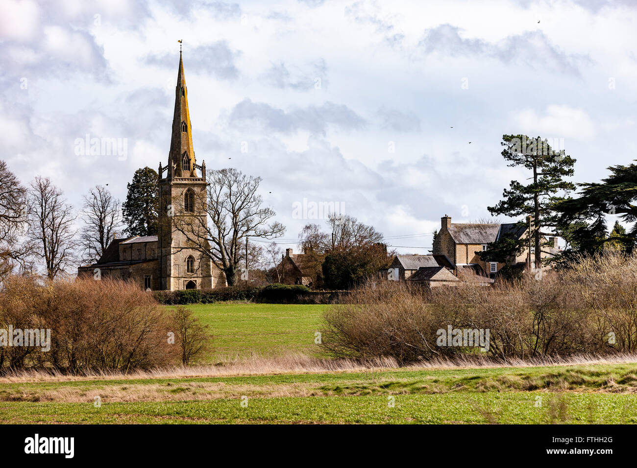 Easton church hi-res stock photography and images - Page 2 - Alamy, image size:1300x956