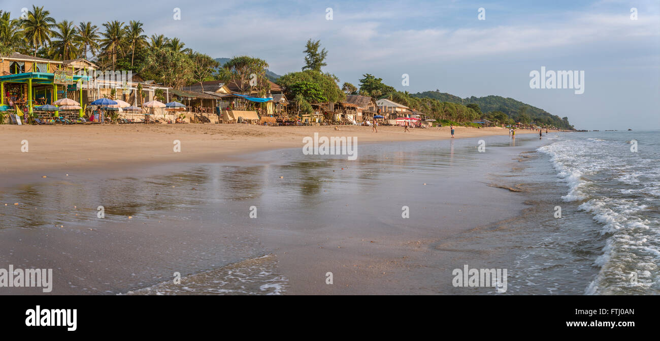 Waterfront Pubs at Klong Nin Beach, Koh Lanta Island, Thailand Stock Photo