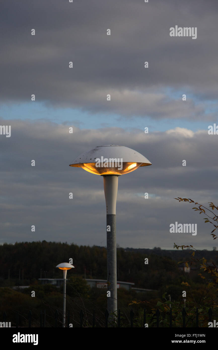 Time to bid the daylight goodbye, as street lights turn on one by one