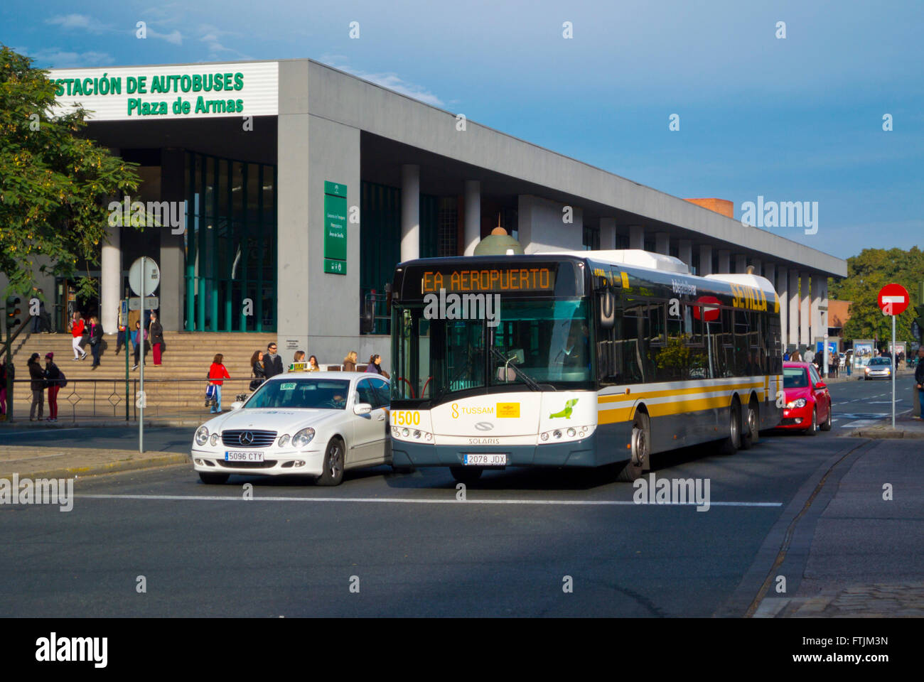 Seville taxi High Resolution Stock Photography and Images Alamy