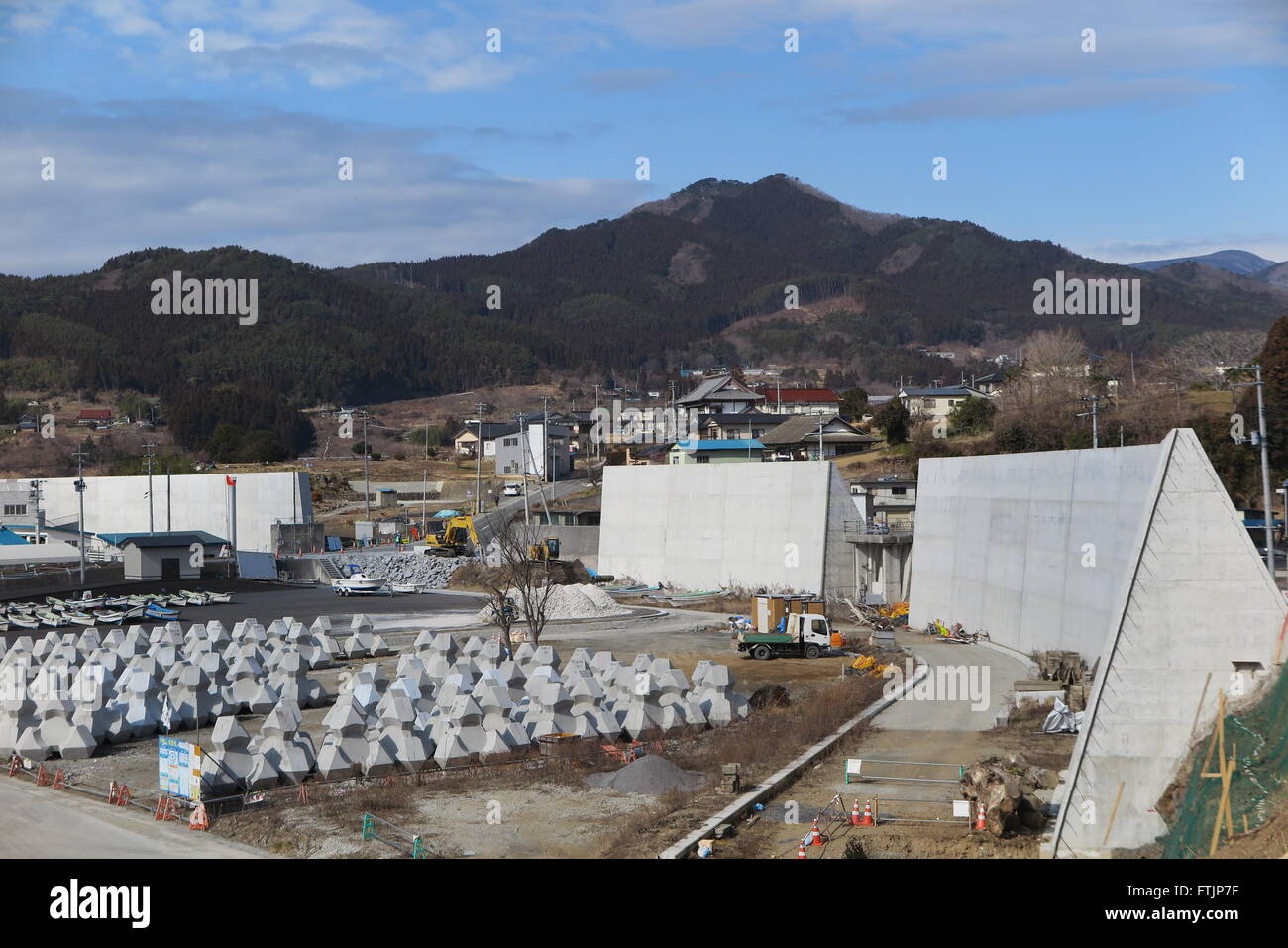 Japan tsunami walls