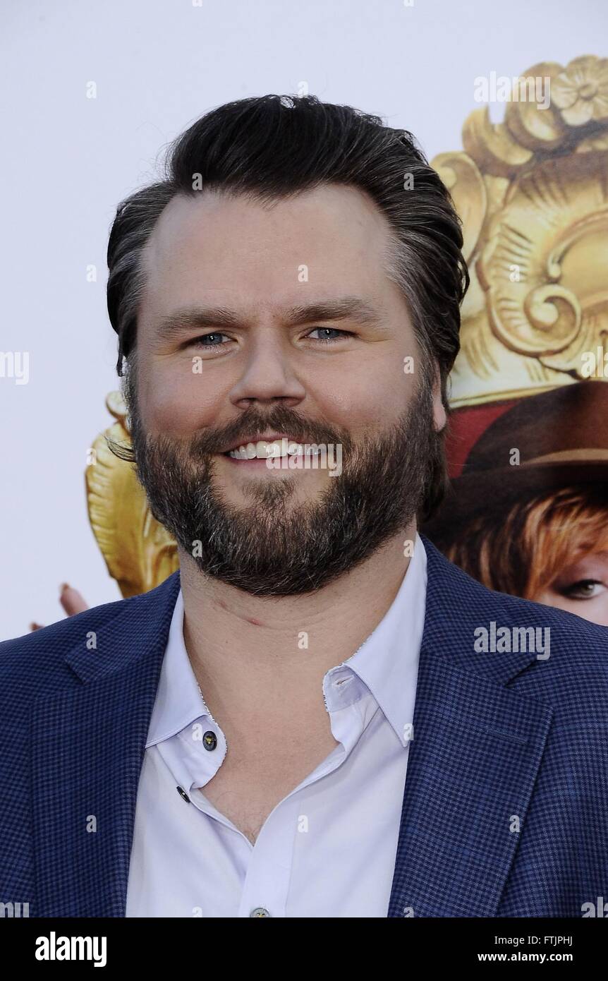 Tyler labine hi-res stock photography and images - Alamy