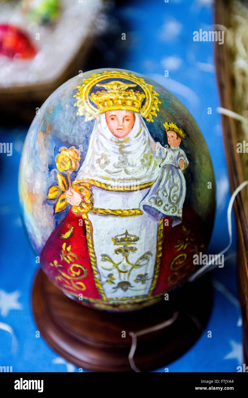 Pola de Siero, Spain. 29th March, 2016. A painted goose egg which represents the Virgin of Covadonga pictured at the Feast of Easter Eggs of Pola de Siero, the only Spanish city in which this feast is celebrated, on the first Tuesday after Easter Sunday, with thousands of eggs painted by hand. © David Gato/Alamy Live News Stock Photo