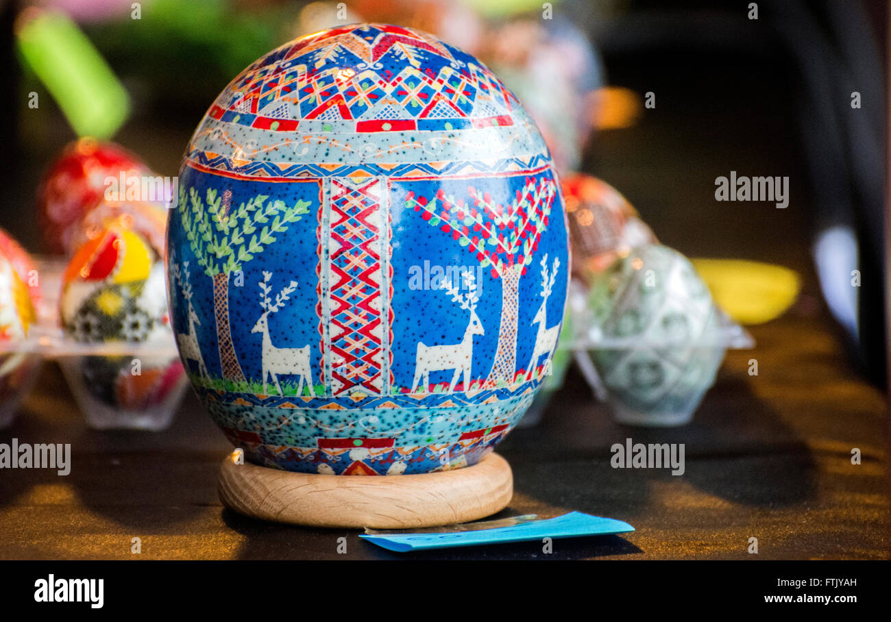 Pola de Siero, Spain. 29th March, 2016. A painted goose egg at the Feast of Easter Eggs of Pola de Siero, the only Spanish city in which this feast is celebrated, on the first Tuesday after Easter Sunday, with thousands of eggs painted by hand. © David Gato/Alamy Live News Stock Photo