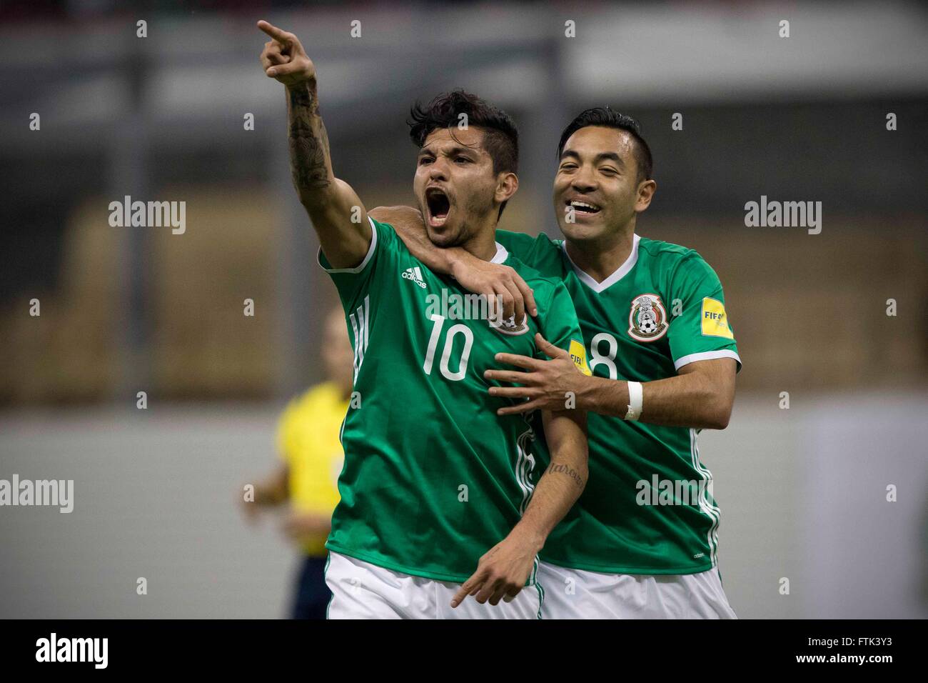 Ciudad De Mexico, Mexico. 29th Mar, 2016. Mexico's Jesus Corona (L) celebrates after scoring with his teammate Marco Fabian during the qualifying match for 2018 Russia World Cup against Canada at Azteca Stadium in Mexico City, capital of Mexico, on March 29, 2016. Mexico won 2-0. © Alejandro Ayala/Xinhua/Alamy Live News Stock Photo