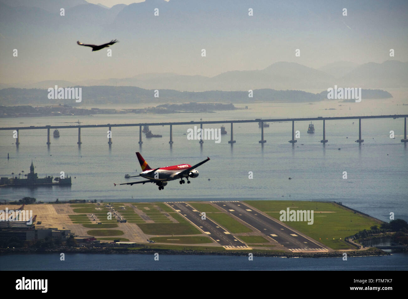 Avianca Plane Preparing The Landing At Santos Dumont Airport Stock Photo Alamy Avianca Plane Preparing The Landing At Santos Dumont Airport Stock Photo Alamy