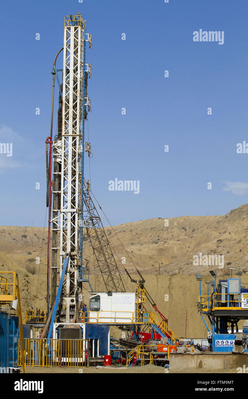 Extraction of oil in Cabo Blanco in the province of Talara - region of Piura Stock Photo