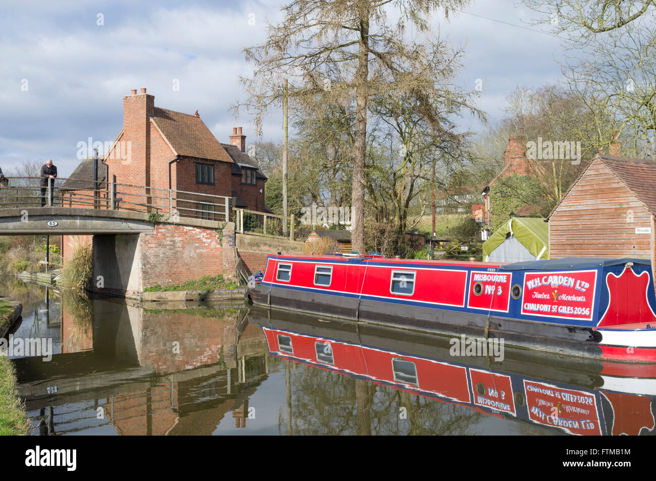 Narrowboats moored on the Grand Union Canal near Rowington, Warwickshire, England, UK Stock Photo