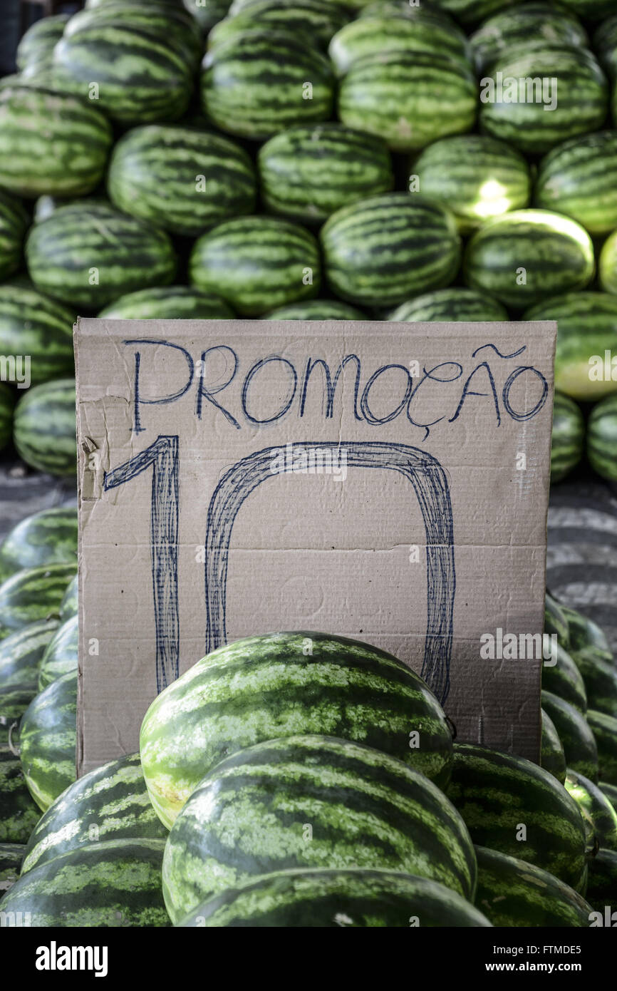 Watermelon stand hires stock photography and images Alamy