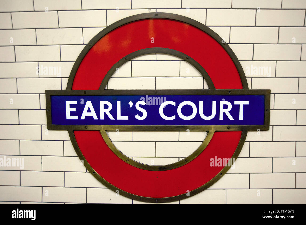 Earls court tube station hi res stock photography and images Alamy