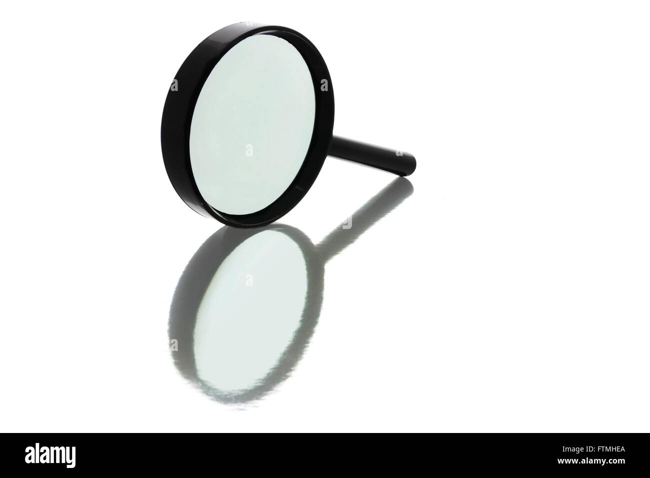 Magnify magnification hires stock photography and images Alamy