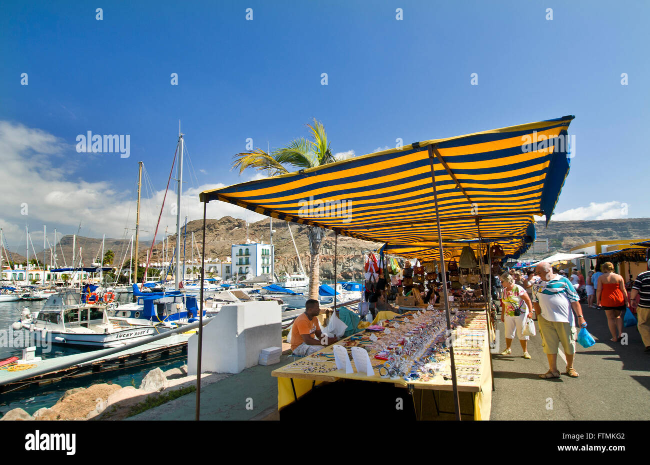 MARKET GRAN CANARIA Puerto de Mogan popular friday open air general market at luxury marina resort Gran Canaria Canary Islands Stock Photo