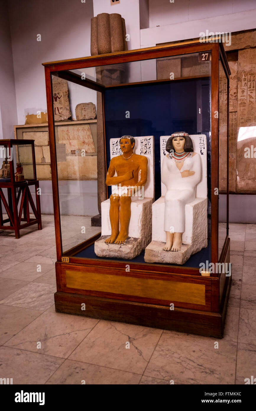 Statues rahotep nofret hires stock photography and images Alamy