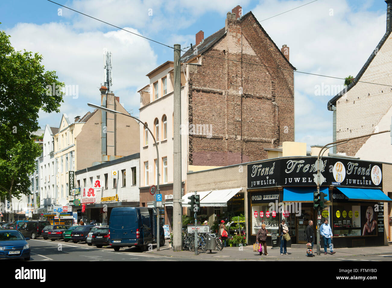 Köln, Klettenberg, Luxemburger Strasse, Blick zur Sülzburgstrasse Stock Photo