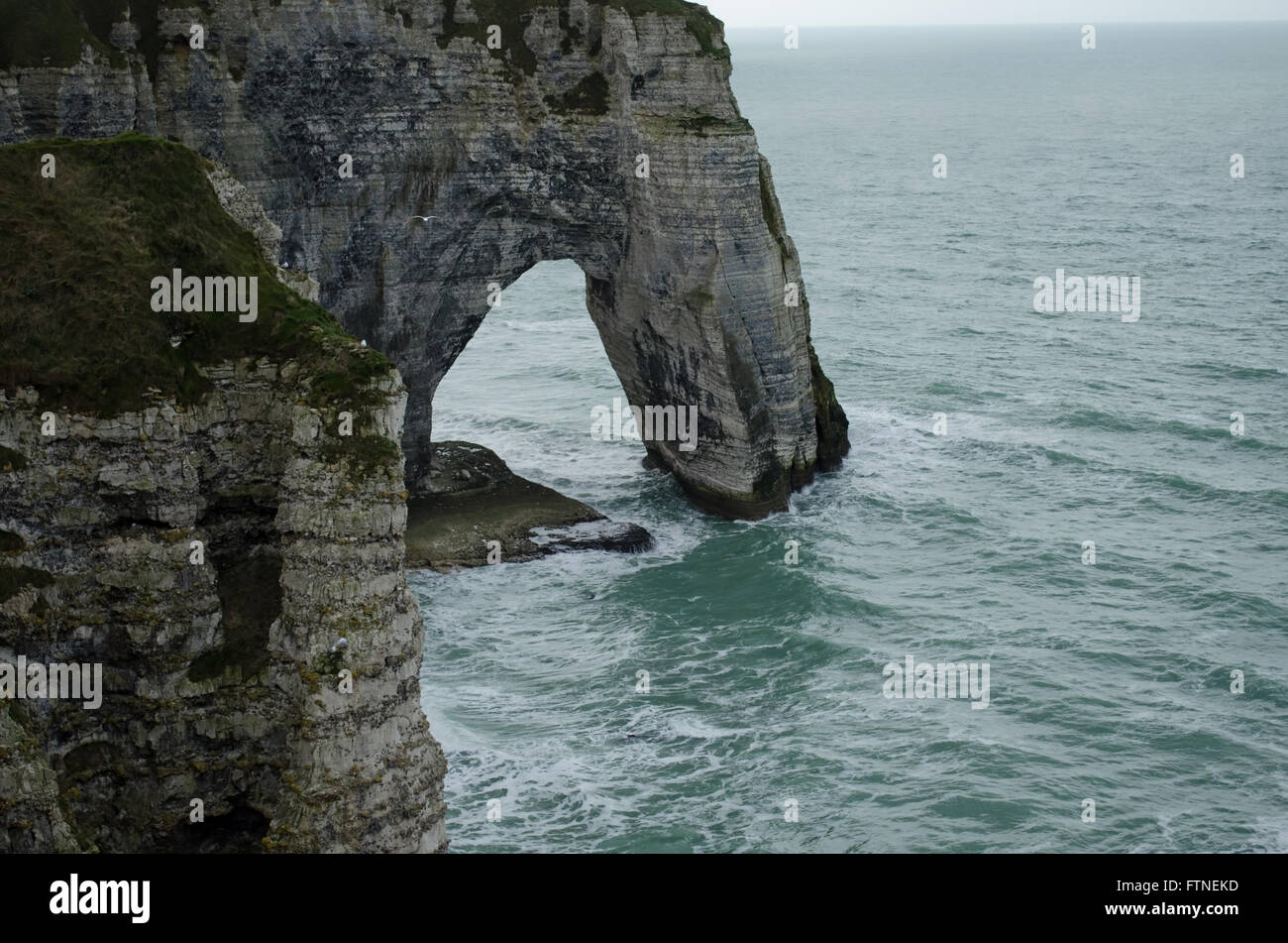 Cliffs in Etretat (North of France Stock Photo - Alamy