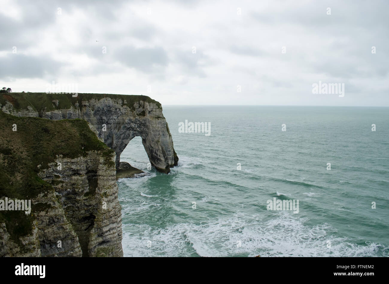 Cliffs in Etretat (North of France Stock Photo - Alamy