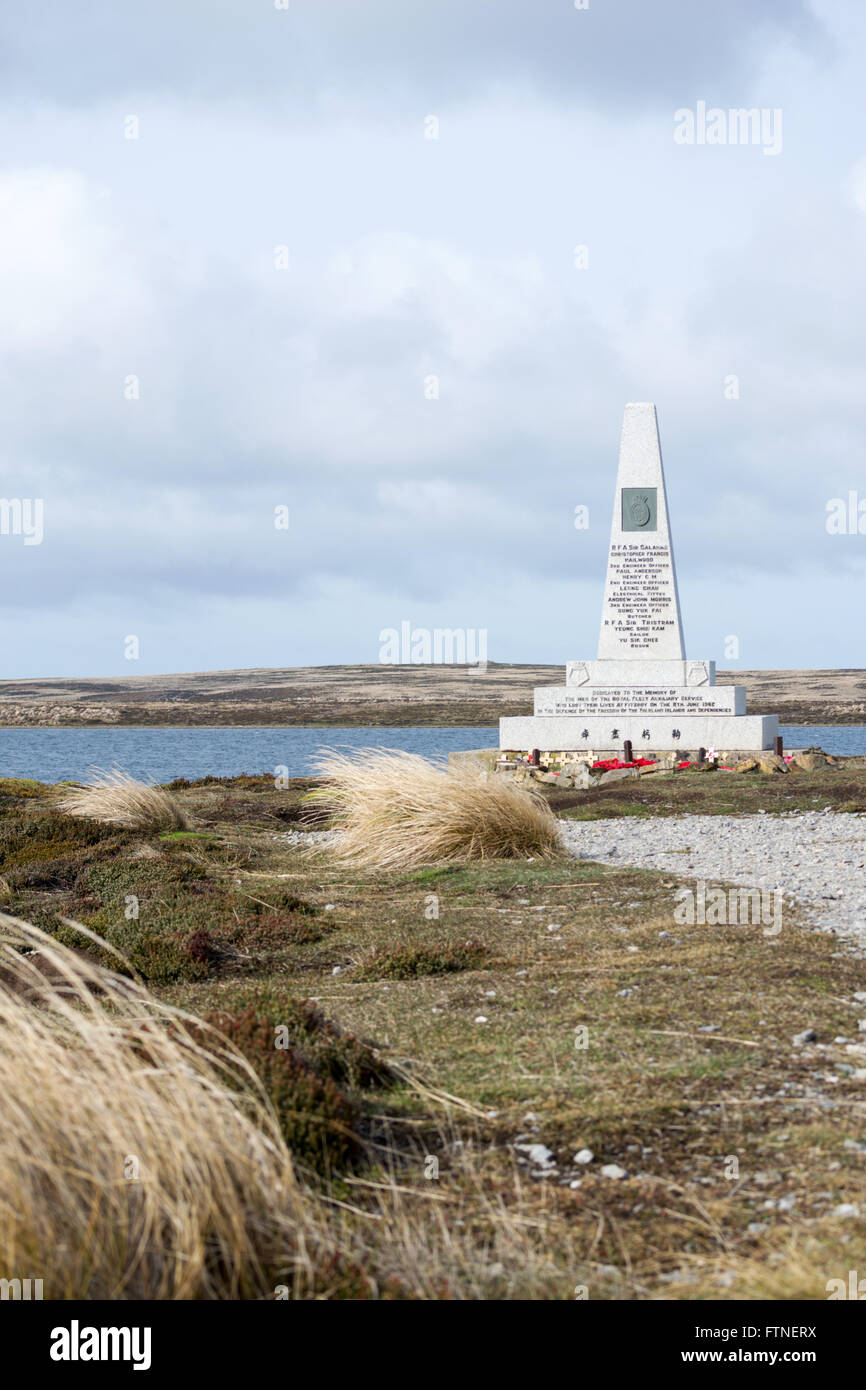 Royal Fleet Auxillary Services memorial to crew of Sir Galahad and Sir Tristram at Bluff Cove, East Falkland, Falkland Islands Stock Photo