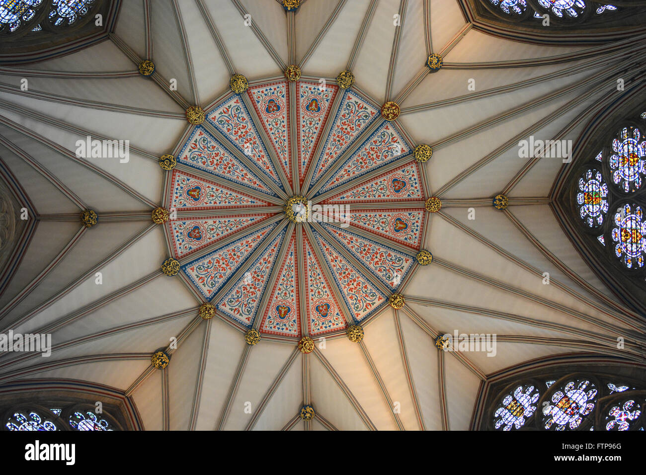 Circle chapter hi-res stock photography and images - Alamy