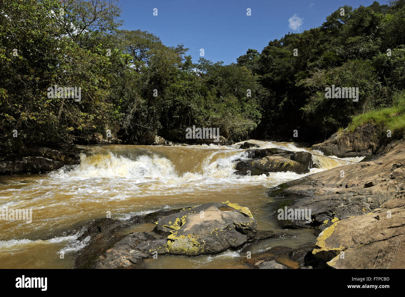 Rio Camanducaia in rural Amparo - SP inside Stock Photo - Alamy