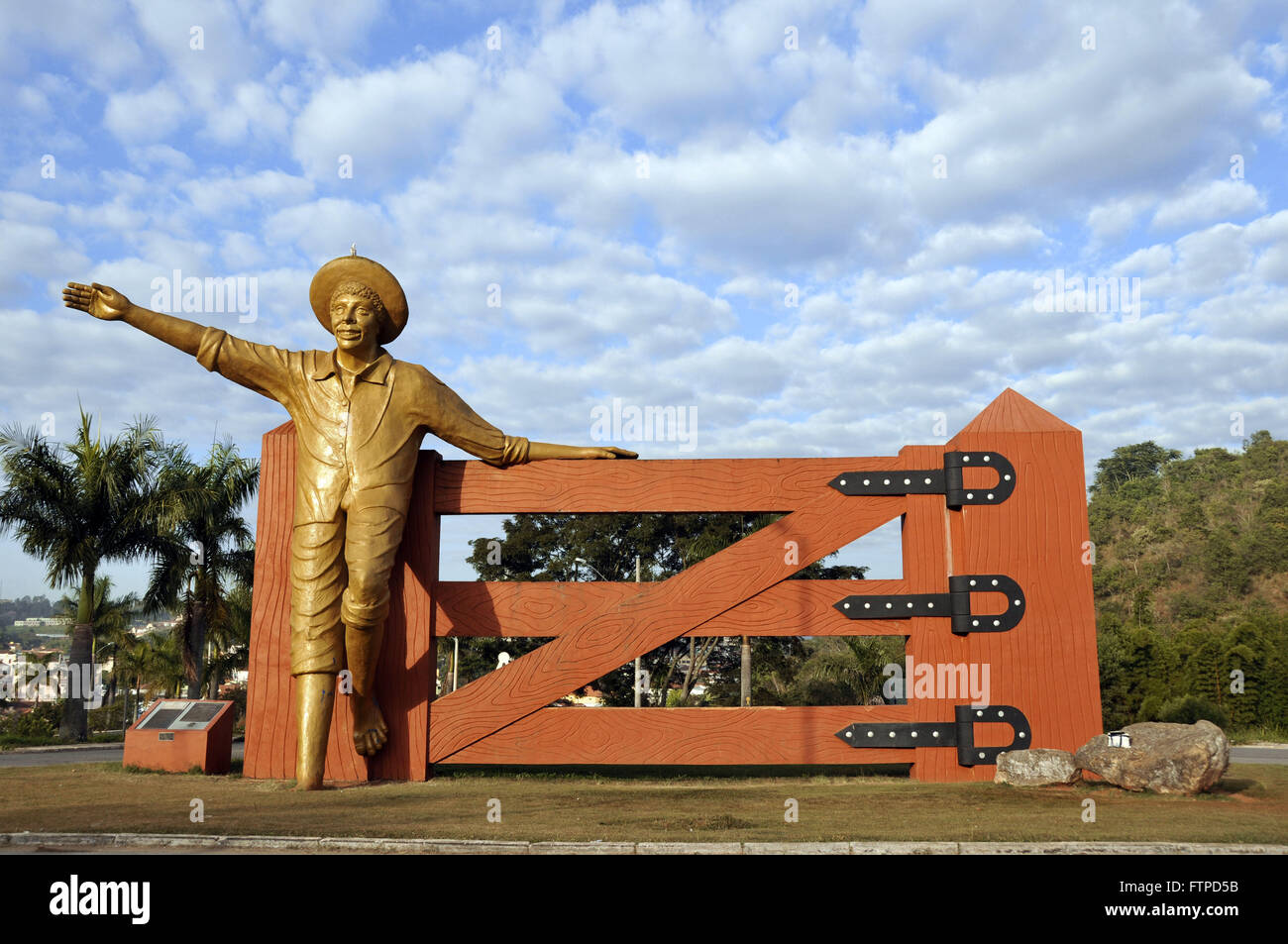 Memorial in honor of the boy Porteira near the city of Ouro Fino Stock Photo Alamy Memorial in honor of the boy Porteira near the city of Ouro Fino Stock Photo Alamy